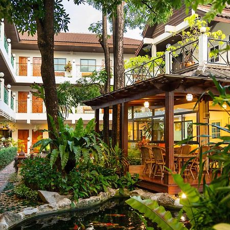 Charlie House Pin Klao Hotell Bangkok Eksteriør bilde